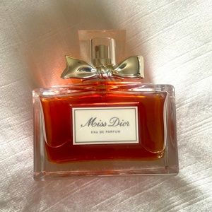 Miss Dior Eau De Parfum